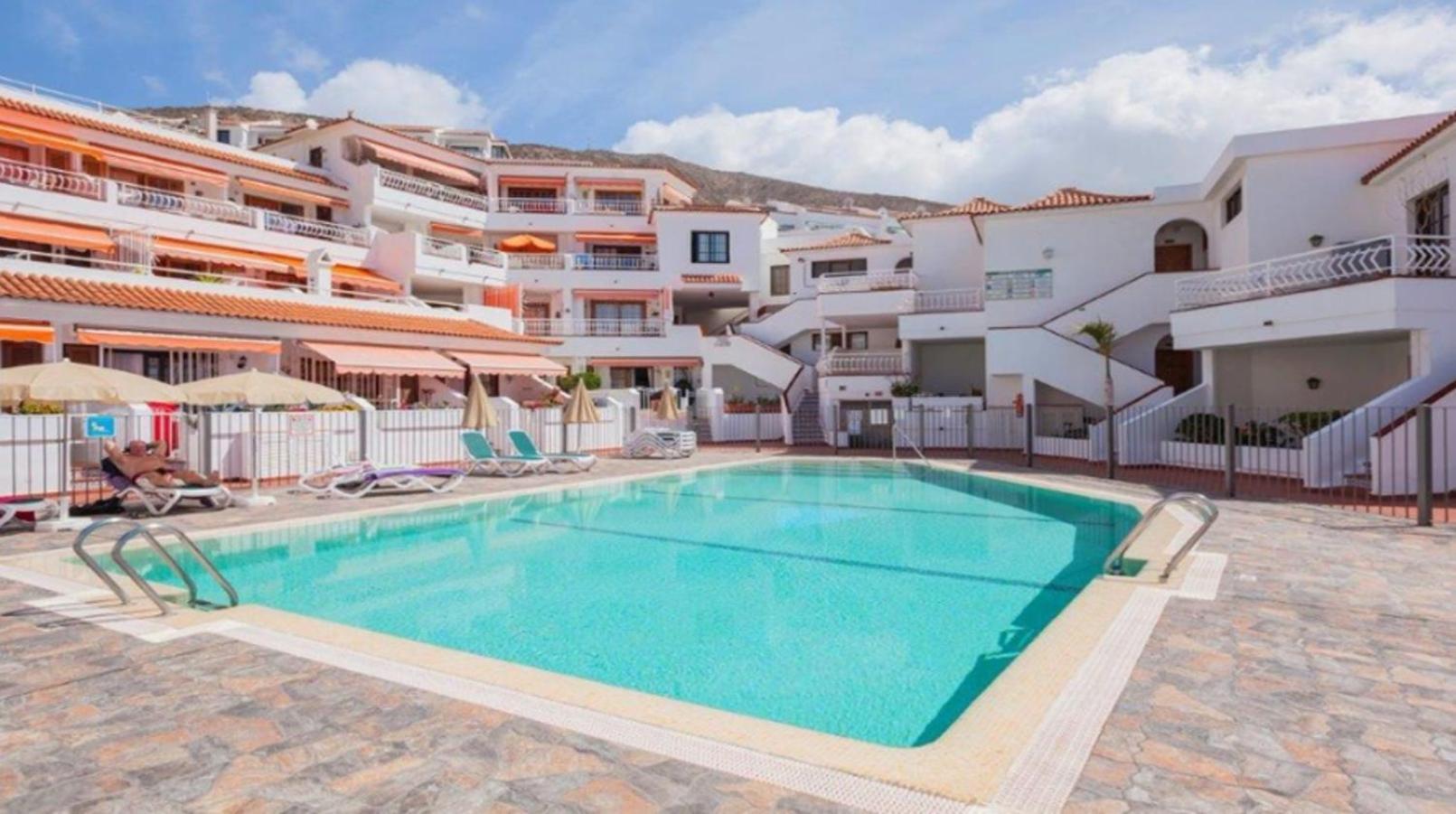 Do Not Use Modern And Bright 1 Bed Apt In Diamantes1 *